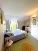 Top Saint-Hilaire-de-Villefranche