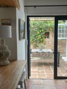 Top Greyton