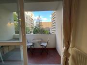 Studio with Balcony 800m to Trocadéro and Tour Eiffel