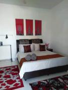 Canal Deluxe Private Room with Pool Access
