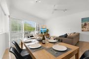 Top Noosaville