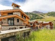 Bel appartement 3 pièces avec wifi, garage et terrasse, pied des pistes, résidence neuve à Val-dIsère - FR-1-694-331