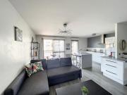 City & cosy, LYON CHARCOT- WIFI - LAVE LINGE - BALCON - PARKING