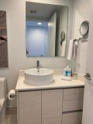 Modern Miami Studio with 2 full beds, Cozy & Convenient