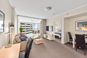 Heart of the CBD ~ 1Bed1BathBalconyFree Parking