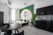 R6 - Boutique Apartments, Best Location By BQA