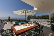 Luxury villa Mae in Makarska, pool and gym Luxury villa Mae in Makarska, pool and gym