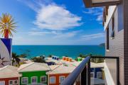 Aion Suites 302 – Lindo apartamento com Vista para o Mar, a 60m da Praia de Bombinhas, com Piscina e Academia no Rooftop.