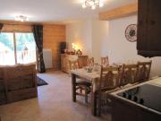 Appartement cosy 6 pers, 3 chambres, piscine chauffée, parking, coin montagne à Crest-Voland - FR-1-733-143