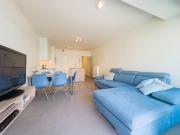 Chic Flat with Bunk Beds