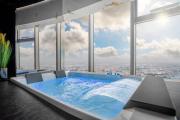 Apartamenty Sky Tower z Jacuzzi Przy Oknie