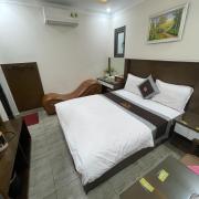 Hoàng Gia Hotel - Cổ Linh HN - by BAY LUXURY