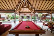 Villa Cira - 5 Bedrooms Private Villa Next to Seminyak