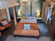 Hortà - Charming Attic with Rooftop Lake View