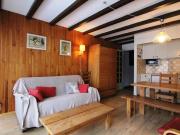 Studio cosy pour 4 pers. avec balcon sud, proche pistes et commerces - LAlpe dHuez - FR-1-405-67 Studio cosy pour 4 pers. avec balcon sud, proche pistes et commerces - LAlpe dHuez - FR-1-405-67