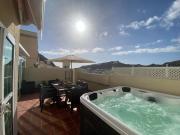 Modern family home near the pool with private jacuzzi