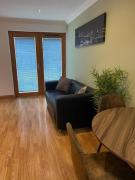 Apt 1 prime central Location close cathedral