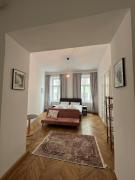 Centrally-Located authentic apartment