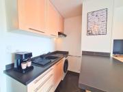 Studio CLIM Terrasse Privée - Proche de la Plage