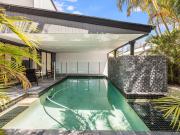 Top Caloundra
