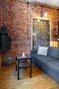 HOUSEHOST ApartmenI: Podbrzezie 220