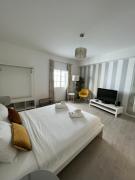 Charming Funchal Studio