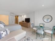 Top Cowes