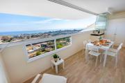 797 HOLIDAY RENTALS- Espectacular piso para 6 con vistas al mar
