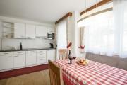 Apartment Romana