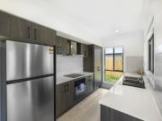 Top Browns Plains