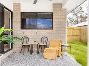 Top Browns Plains