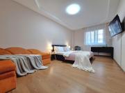 Велике ліжечко на Садовому. Мережа Alex Apartments. Цілодобове безконтактне заселення Велике ліжечко на Садовому. Мережа Alex Apartments. Цілодобове безконтактне заселення