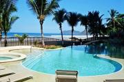 SecretJaco - Luxury Beach Front Penthouse with Pool & Jacuzzi