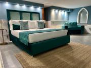 A un passo dal Castello Maschio ANGIOINO Appartment