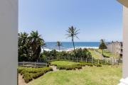 Top Uvongo Beach