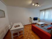 Piso sencillo y acogedor con parking gratuito