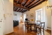 GuestHost - Piazza di Spagna Classy Apartment
