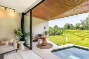 Canggu, 2BR Modern Villa with rice paddy view
