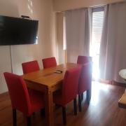 Dpto. centro en peatonal rivadavia mega luminoso