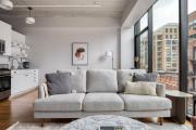 River North 1br w gym lounge roof nr Riverwalk CHI-896