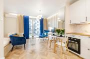 SKY Home- Blue Apartament -Manufaktura, Bezpłatny Parking, Klima, Dostęp na KOD