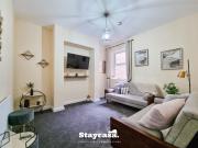 Spacious 5BR Home in Leafy Withington