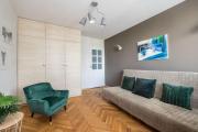 Boutique Apartment Emilii Plater 55 Two Rooms Apartment Balcony