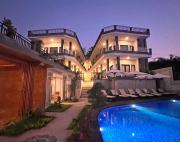 Grand Yuna Hotel Nusa Penida