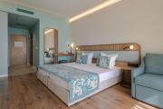 Top Golden Sands