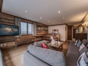 Grand appartement, skis aux pieds, 10 personnes, Courchevel 1650, parking et wifi inclus - FR-1-631-176