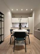 De Angelis Suite De Angelis Suite