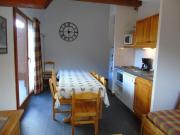 Appartement Valfréjus 8 pers, cuisine équipée, 2 sdb, animaux admis - FR-1-561-27