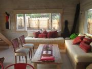 Shanti: madera, playa y sol.