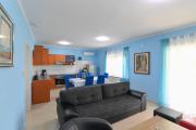 Family-friendly apartments with swimming pool Opatija - 7916